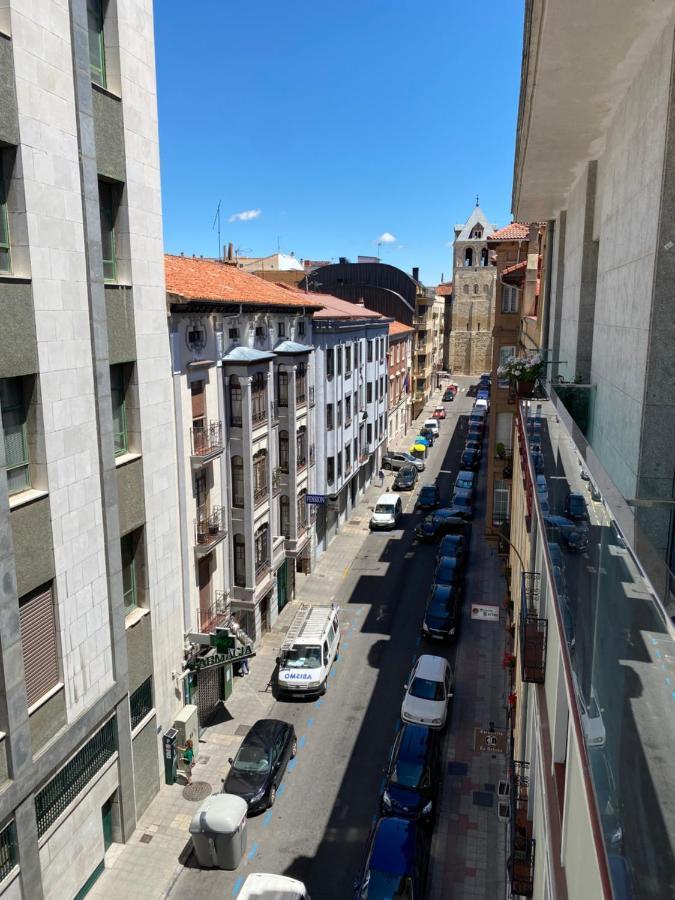 Maison San Isidoro - Garaje Y Wifi Gratuito León Kültér fotó